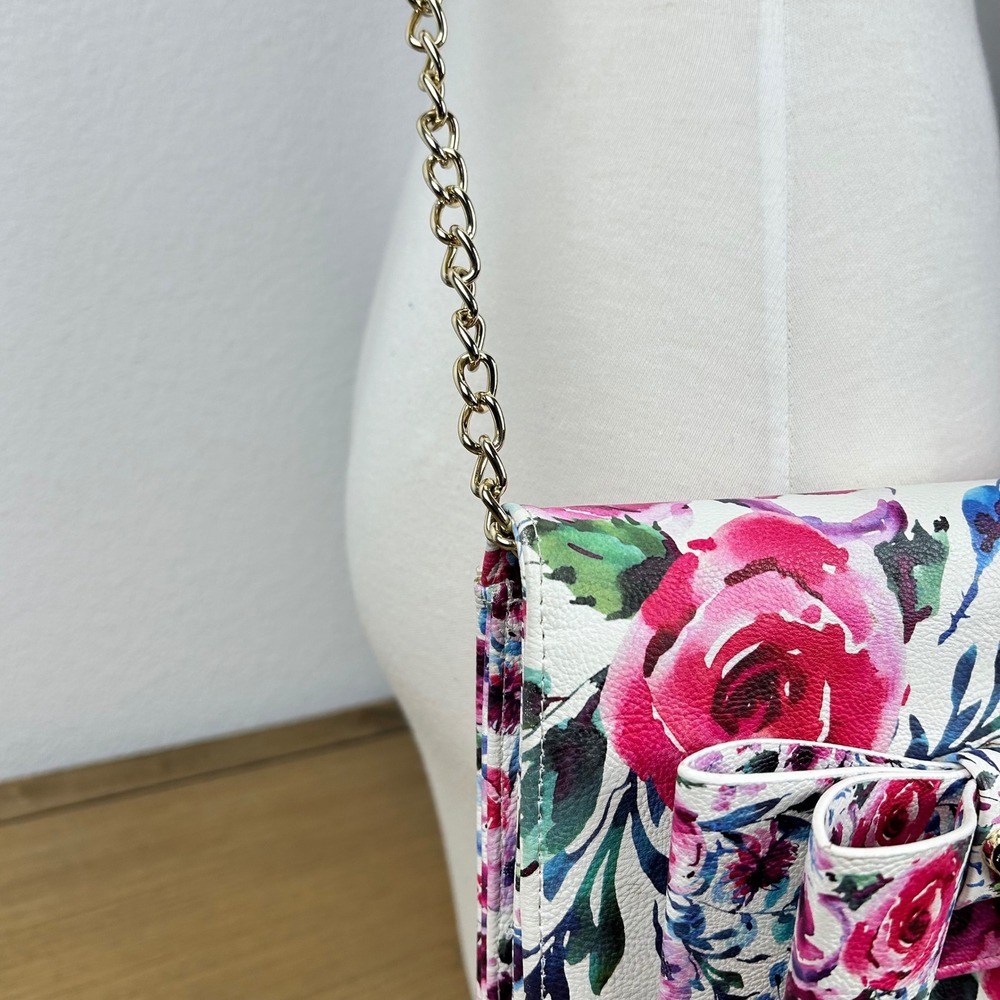 Betsey Johnson Floral Print Crossbody Bag Clutch with Bow Gold Chain - Picture 3 of 15
